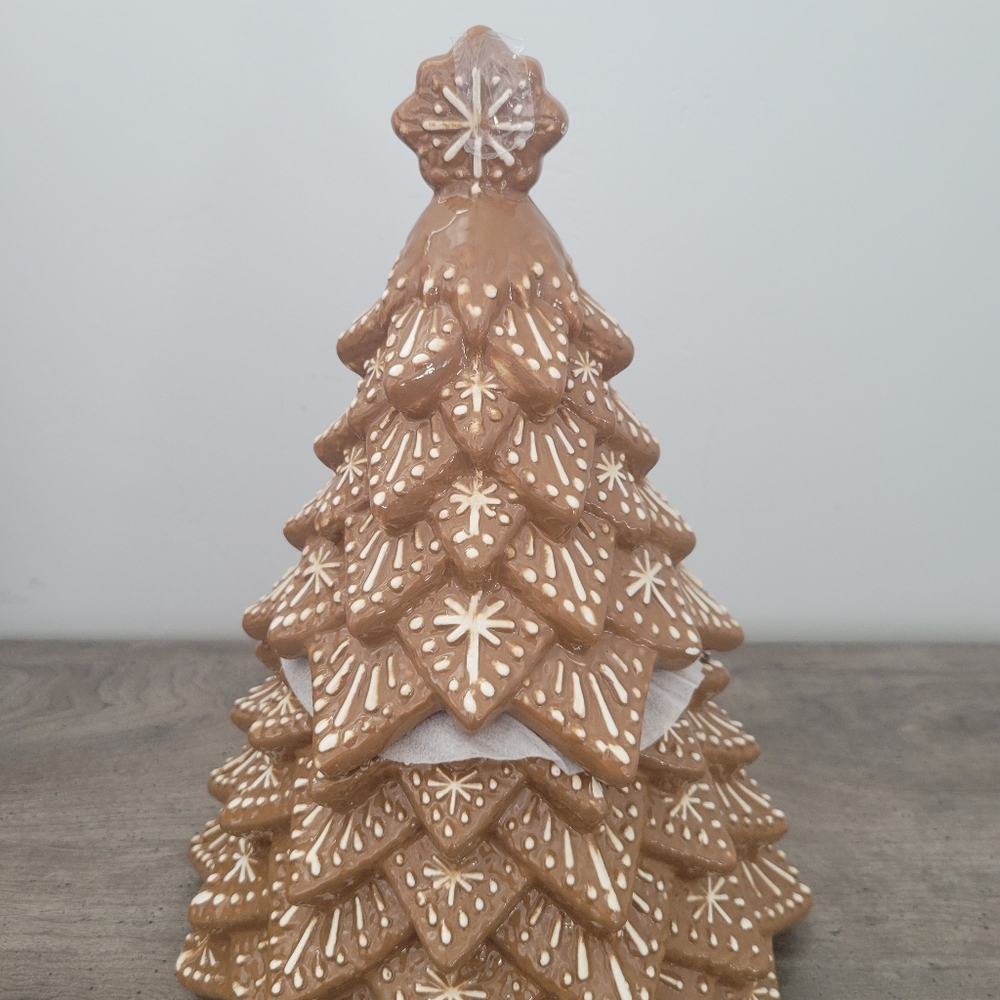 Hobby Lobby Gingerbread Tree Cookie Jar - Picture 2 of 3